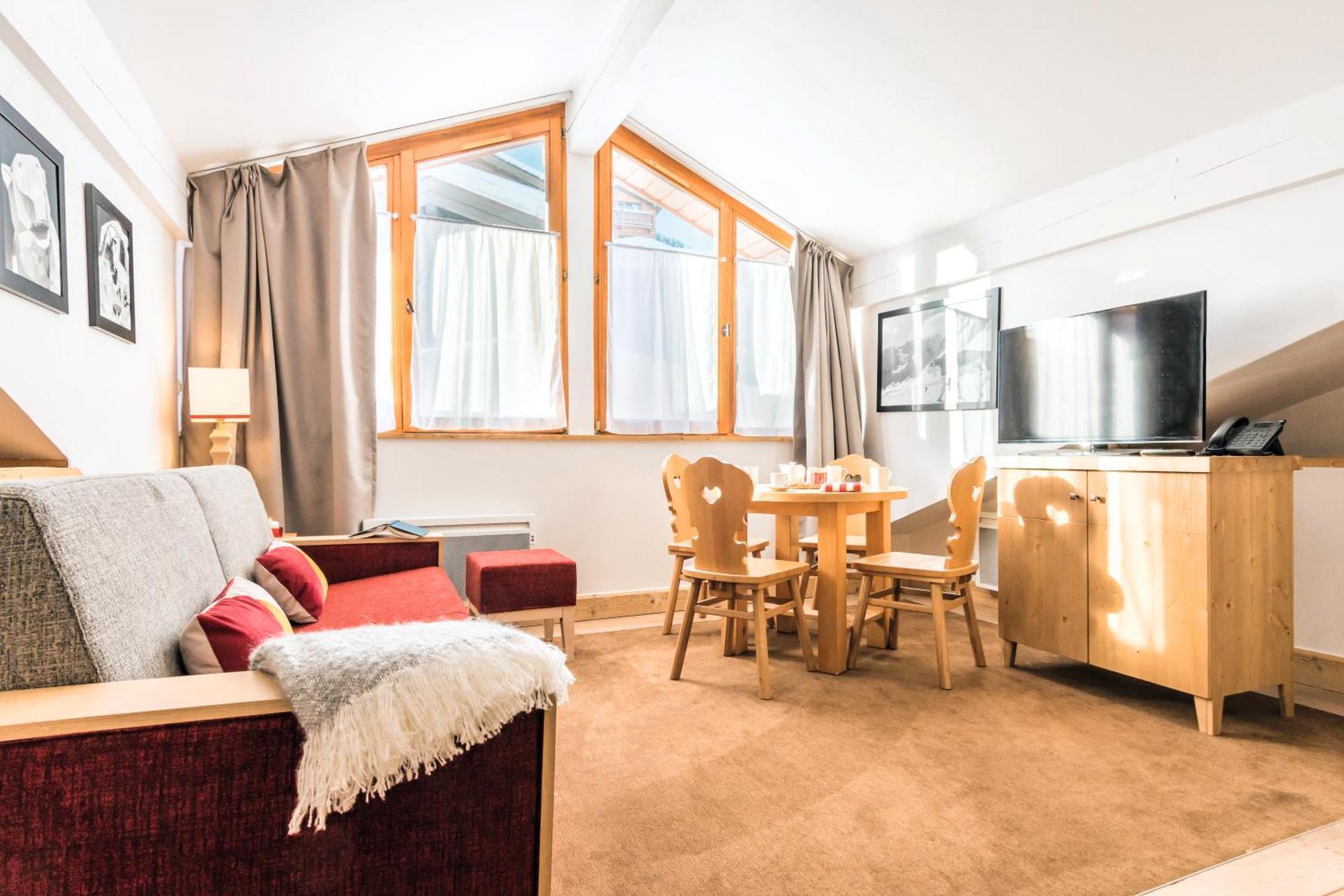 Residence Pierre & Vacances Premium Les Chalets Du Forum Courchevel Exterior foto