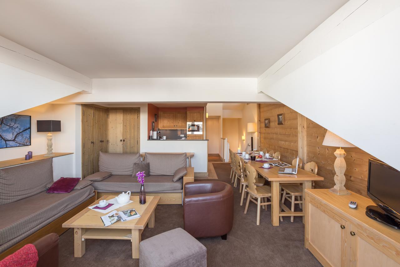 Residence Pierre & Vacances Premium Les Chalets Du Forum Courchevel Exterior foto