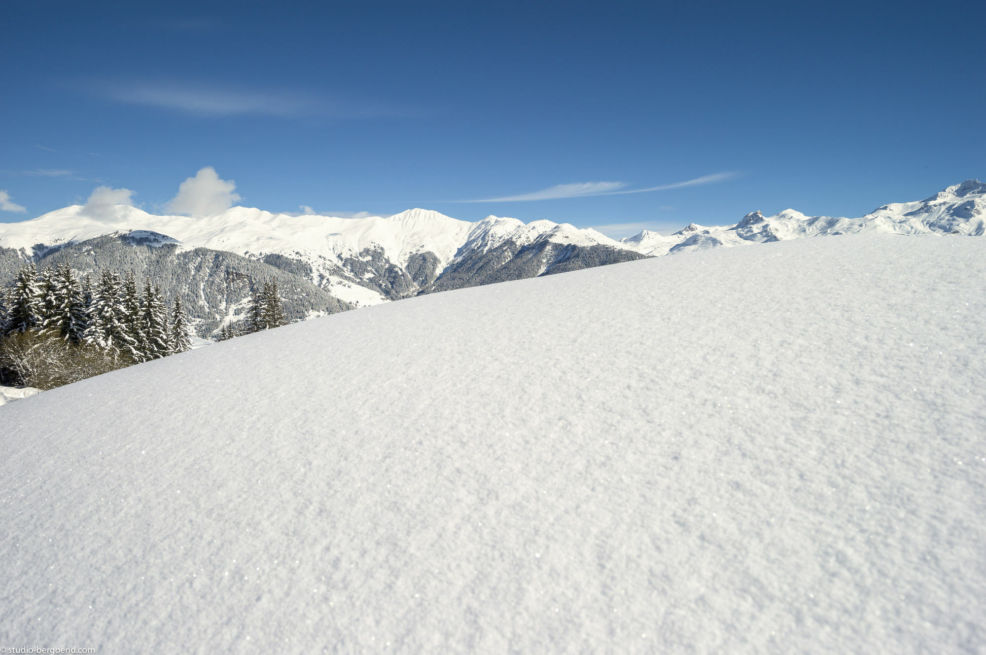 Residence Pierre & Vacances Premium Les Chalets Du Forum Courchevel Exterior foto